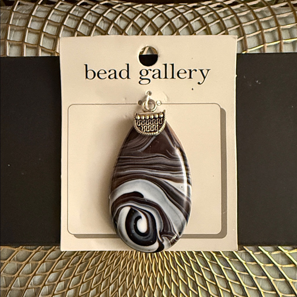Gallery Black And White Swirl Pendant Necklace